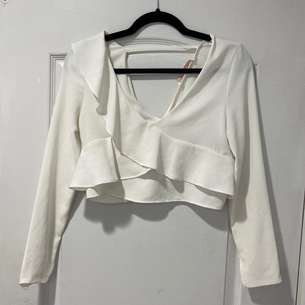 Soft White Zara Long sleeve Blouse. Size USA XS.